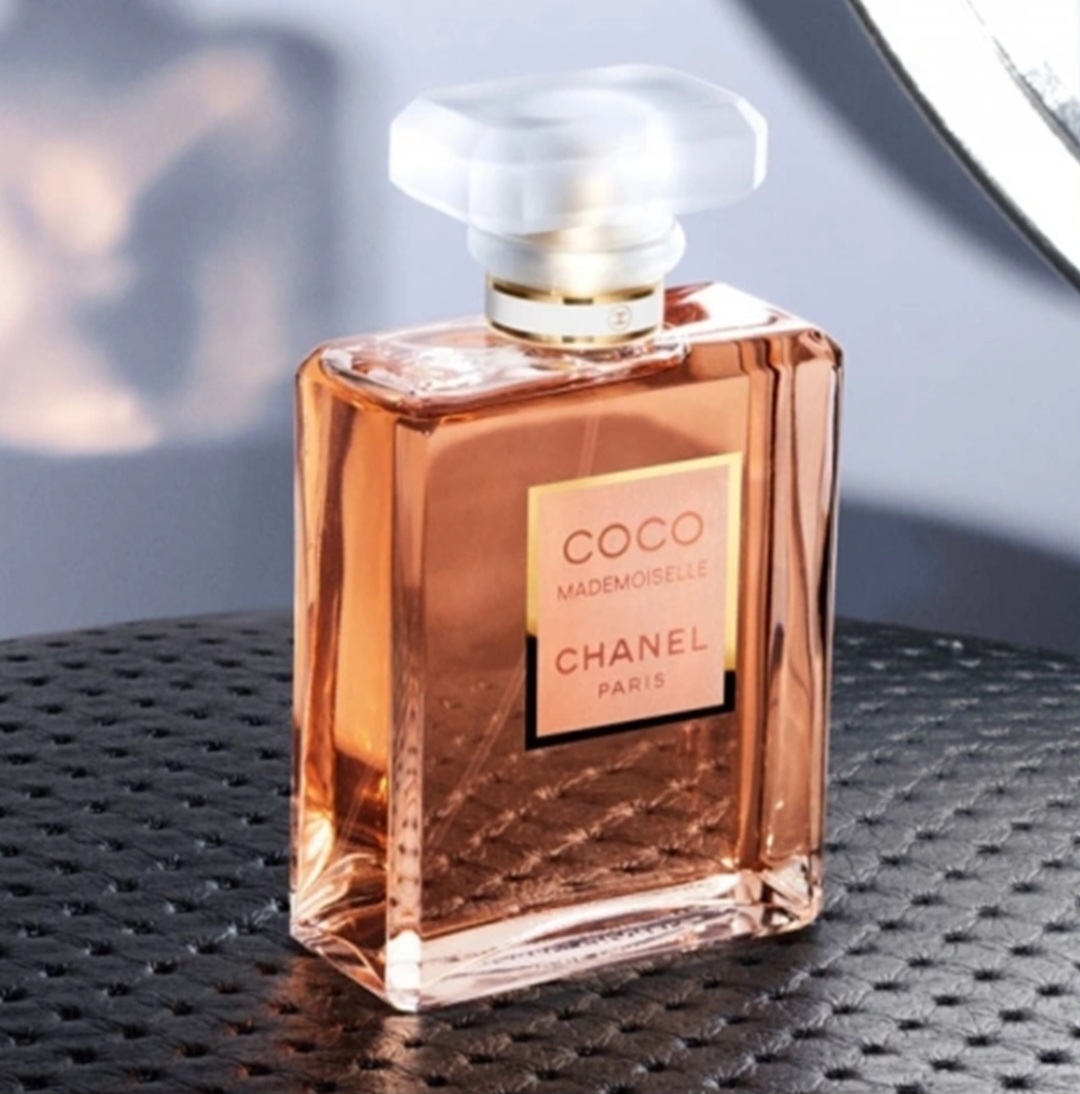 عطر ادکلن کوکو شنل مادمازل زنانه اسانس از شرکت لوزی حجم ۳۰میل